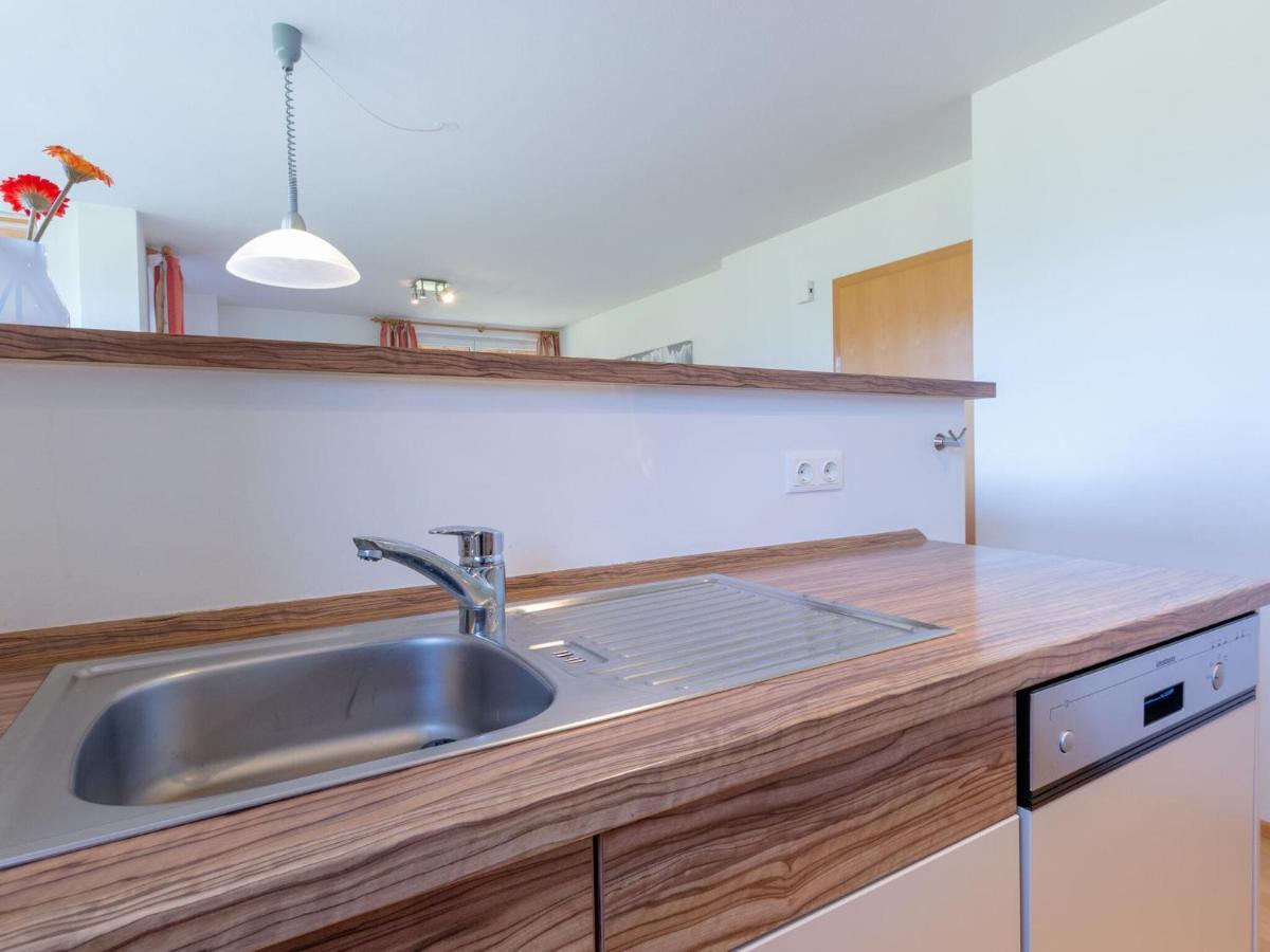 Apartment In St Margarethen With Balcony Sankt Margarethen im Lungau Eksteriør bilde